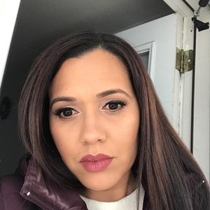 Meet your Posher, Yary